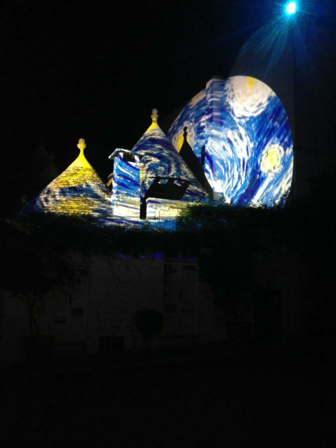 Trulli Aria Di Casa Apartment อัลเบโรเบลโล ภายนอก รูปภาพ