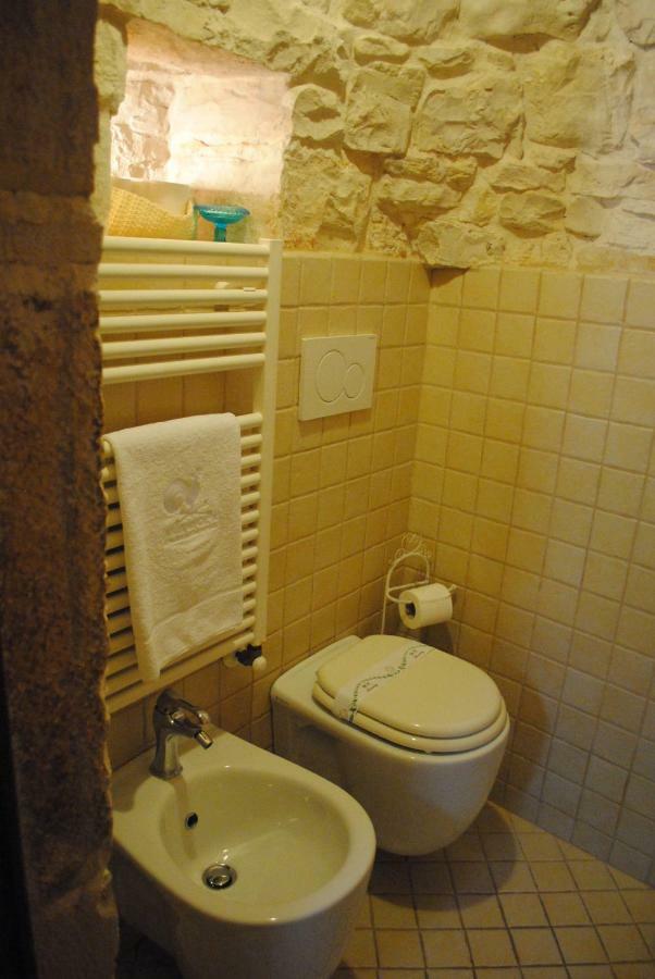 Trulli Aria Di Casa Apartment อัลเบโรเบลโล ภายนอก รูปภาพ